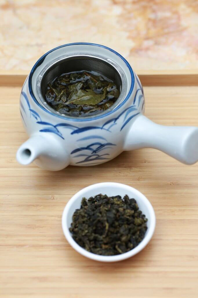 A Beginner's Guide to Drinking Oolong Tea